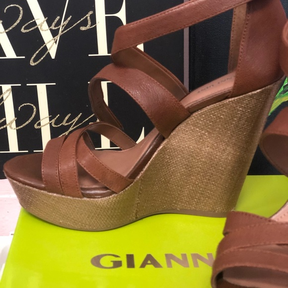 Gianni Bini Wedge Sandals - Picture 3 of 6